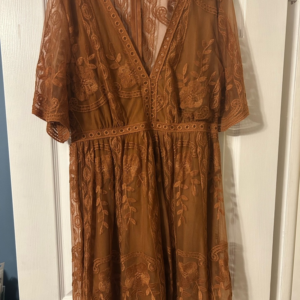 Haute Monde Laced Dress in Rust Brown XL